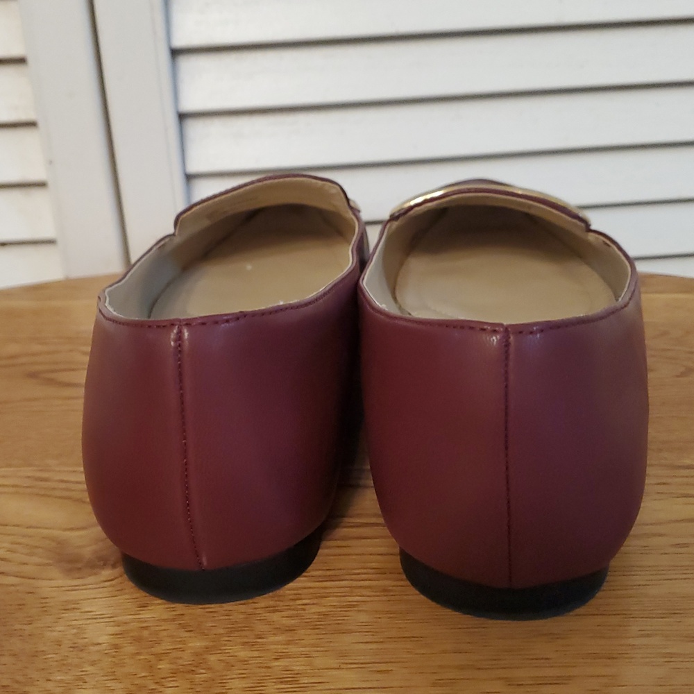 Jones New York "Sonia" Faux Leather Burgundy Penny Loafers, Size 10 M - Picture 5 of 10